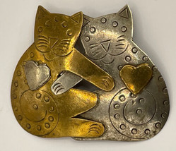 Artisan Hugging Cats Brooch Pin with hearts vintage multicolor metal 2”x... - £9.42 GBP