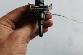 16-17 JAGUAR XE FUEL INJECTOR M1503 image 7