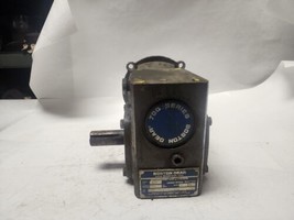 Boston Gear, 700 Series Gear Reducer Cat. No. F721-30-B5-G   30:1 Ratio  - $2,236.60 MXN