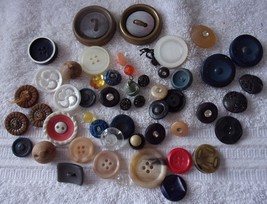Vintage Assorted Sizes Buttons Lot of 52 #7 - $2.99