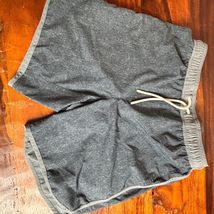 Penguin Sport Men's Heathered Gray Athletic Shorts Size Small Drawstring - $9.50