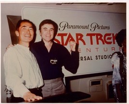 Star Trek Koenig Takei 8x10 photo G5888 - £5.35 GBP