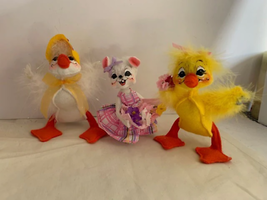 Spring Ducks &amp; Mouse Holding Flowers &amp; Egg Wide Eyes Annalee Doll set - £33.64 GBP