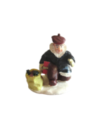 Christmas Train Village Figurine Man Dad Kneeling Gift Present Toy Bag 1... - €9,68 EUR