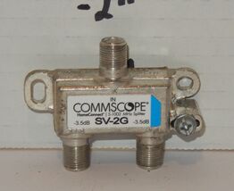 In Commscope HomeConnect 2-WAY Splitter MODEL SV-2G 5-1002 MHz - $9.85