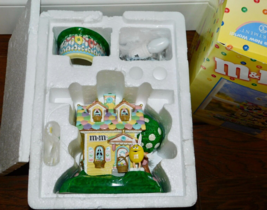 Dept 56 M&amp;M&#39;s Easter Bunny Lighted House w/Candy Dish EXC!! W/Original B... - $33.65