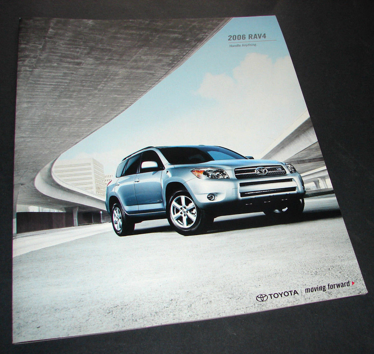 2006 TOYOTA RAV4 New Automobile Brochure Car Booklet 9"x11" NO RESERVE - $14.99