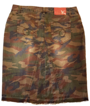 Kama SKIRT size 9 Knee Length Distressed Green Camo Cotton Denim - £15.77 GBP