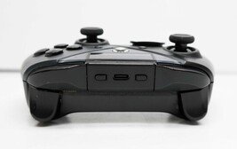 ASUS ROG Raikiri Pro Wireless Controller for ROG Ally - Black image 5