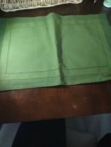 Pier 1 Green Placemat 100% Cotton-Brand New-SHIPS N 24 HOURS - $29.58