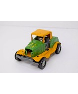 Vintage Topper 5&quot; Pressed Metal Car &quot;Junk Pile&quot; Green &amp; Yellow Toy Made ... - $9.89