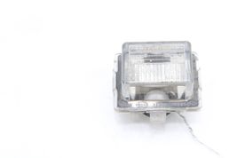 07-09 MERCEDES-BENZ S550 REAR LICENSE PLATE LIGHT Q3744 image 8