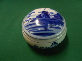 Great Collectible Delft Blue Holland Mini Trinket Box..........,Free Postage Usa - £12.33 GBP