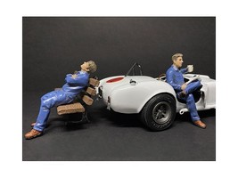 Sitting Mechanics 2 piece Figurine Set for 1/18 Scale Models by American... - £28.08 GBP