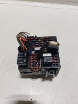 TAH 48L 2000 Fuse Box Cabin 429517Tested  - $43.44