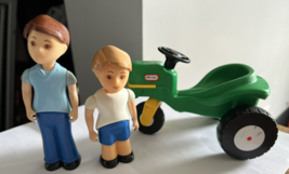 Vtg Little Tikes Dollhouse Size Green farm Tractor Dad Son Boy Family Fi... - $34.60
