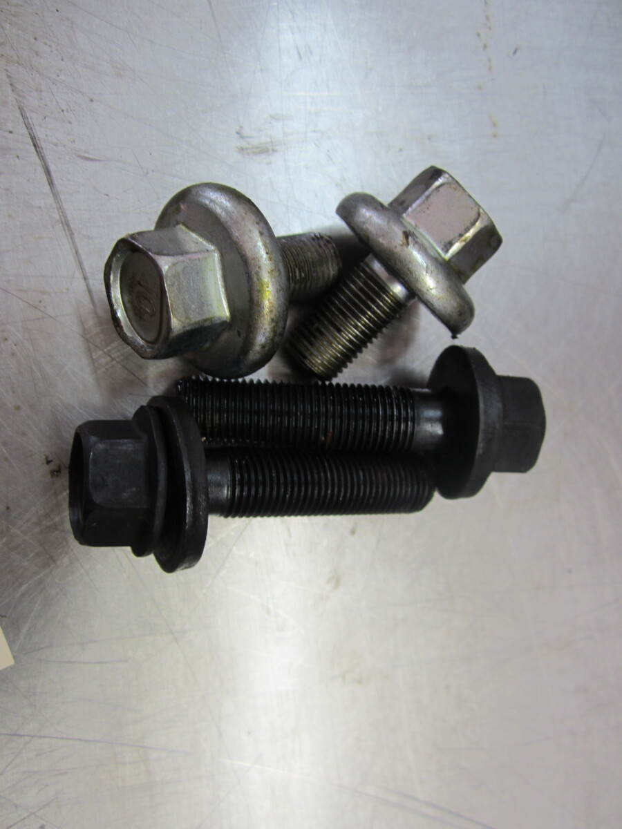 Camshaft Gear Bolt Set For 07-09 Toyota FJ Cruiser  4.0 - $20.74