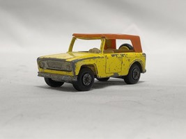Matchbox Lesney 18 A Field Car  Solid Wheel Unpainted Base TF886 Superfast - $27.45