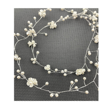 White Pearl Bead Floral Silver Tone Metal Wire Head Wrap Wreath PFJW720 - £10.79 GBP