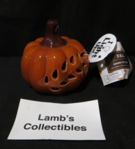 Fall Halloween Ceramic Pumpkin Lights Up Orange brown stem 3&quot; diameter 4&quot; tall - £15.73 GBP