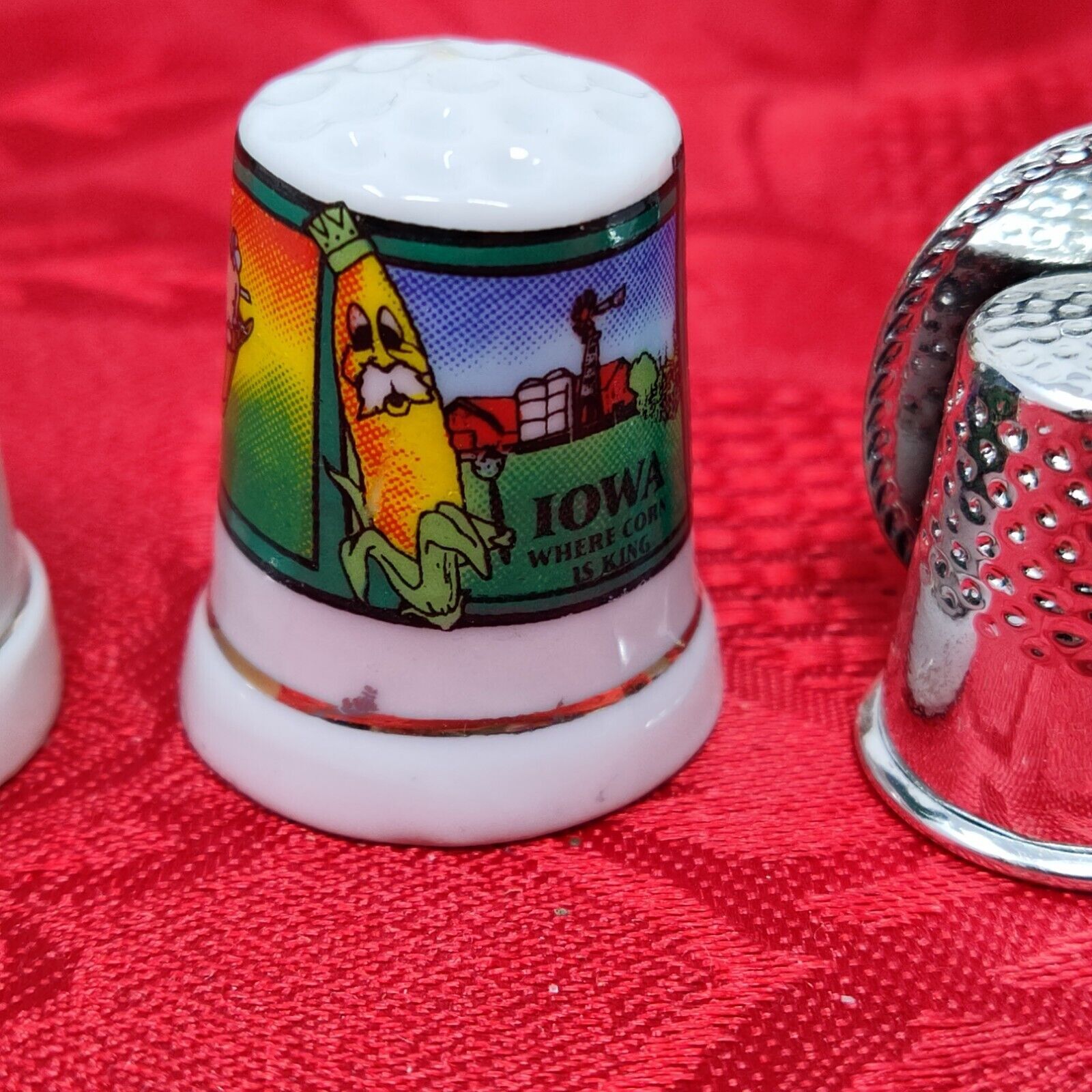 4 Vintage Thimble Floral Iowa Wild Rose Eastern Goldfinch Item image 7
