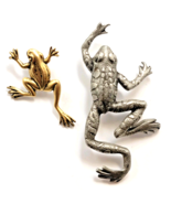 Vintage Climbing Frog Pins Lot of 2 Gold Tone &amp; Pewter Tone Animal Jewelry - $31.02 CAD