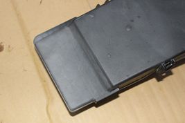 2006-2008 MAZDA 6 ENGINE ROOM FUSE RELAY BOX ACCESS COVER LID TRIM M756 image 5