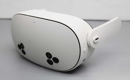 Meta Quest 3S 128GB VR Headset Only image 2