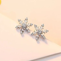 1Ct Round Cut Lab Created Diamond Snowflake Stud Earrings 14K White Gold Plated - £112.26 GBP