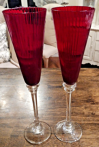 Cranberry Red Toasting Flute Ribbed Crystal Champagne Glass 2pc Set 11.25&quot; - $39.99