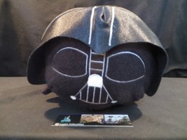 Darth Vader (tm) plush 11&quot; Medium Tsum Tsum Star Wars Disney Store Authentic toy - £22.89 GBP