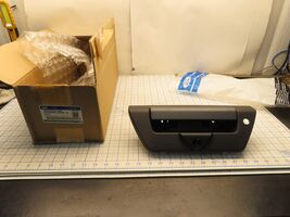 Ford JL3Z-9943400-JBPTM Manual Tailgate Handle Assembly in Primer - €121,03 EUR