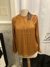 Rachel Zoe Brand New With Tags Blouse Gold Rutched Shoulders Size Small - $27.08