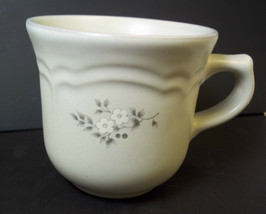 Pfaltzgraff coffee mug HEIRLOOM 8 oz 3 1/4&quot; tall Stoneware Disc Replacement - £4.31 GBP