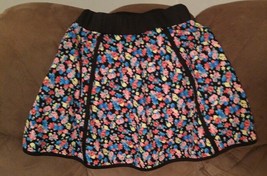 000  Girls Cute Small DISNEY D SIGNED KC UNDERCOVER?  Floral Skirt - $7.91