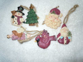 Vintage Looking 6 Rustic Country Miniature Christmas Tree Ornaments  - £3.74 GBP