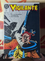 VIGILANTE #32 DC COMICS AUGUST 1986 FN+ Condition - $2.69