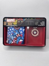 NWT Marvel Comics Men&#39;s Trifold Wallet  And Keychain Set - Captain America - £15.82 GBP