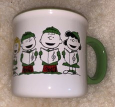 Peanuts Snoopy Gibson 20 oz. Ceramic Oversized Green MERRY Christmas Mug... - £14.21 GBP