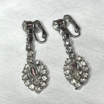 Vintage Clear Rhinestone Silver-Tone Teardrop Dangle Drop Clip-On Earrings - $461.34 MXN