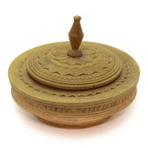 Vintage Round Turn Wood Box Hand Carved Jewelry Trinket Box 5 1/4&quot; diam.  - £15.75 GBP