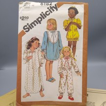 Vintage Sewing PATTERN Simplicity 6182, Childrens 1983 Girls Pajamas Nightgown - $10.70