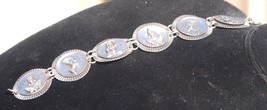 Queen Nefertiti Egyptian Scenes Bracelet Silver Tone Jewelry Vintage - £17.10 GBP