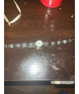 Vanity Fair Quartz Analog Ladies Watch Sz. 7&quot; - $20.76 CAD