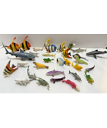 Lot of 31 Plastic Animal Figure Toys Realistic Aquatic Fish Sharks Whale... - €9,75 EUR