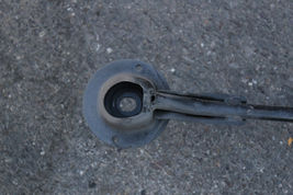 2007 NISSAN 350Z REAR UNDER CROSS MEMBER BAR SUPPORT W/ BUSHING C421 image 7
