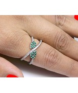 Platinum Finish Real Silver Ring Green White CZ Studded - £15.08 GBP