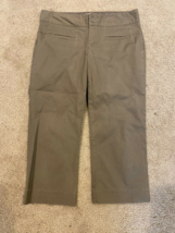 Preowned- Old Navy Stretch Low Waisted Chinos Womens (Size 4) Army Green - £20.92 GBP