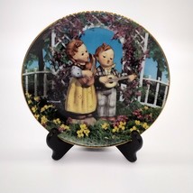 Hummel Plate Collectable 8" Danbury Mint Little Musicians Numbered Gold 1990 - $13.99