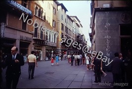 1969 Piazza Delle Erbe Street Scene Pretty Women Verona Italy Ektachrome Slide - £2.71 GBP